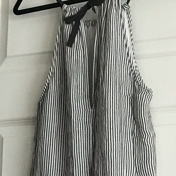 Cloth and Stone (Anthropologie) shorts romper. - Picture 3 of 3